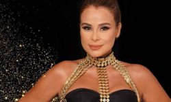 كارول سماحة تفاجئ جمهورها بتعاون غير متوقع مع الراحل زياد الرحباني